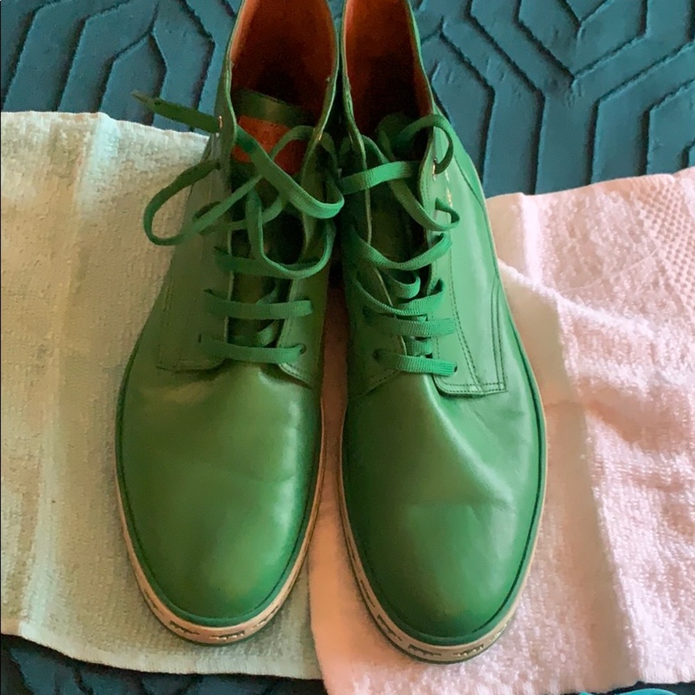 Green Bally’s - Picture 2 of 4